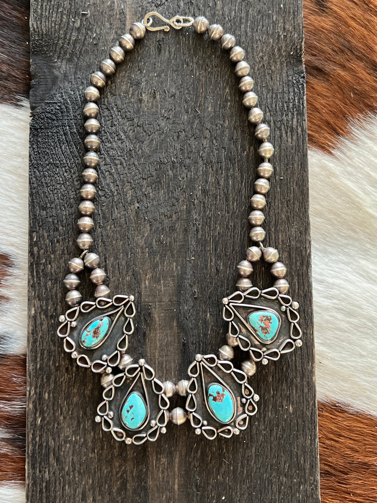 Vintage Navajo Sterling Silver and Turquoise Station Necklace