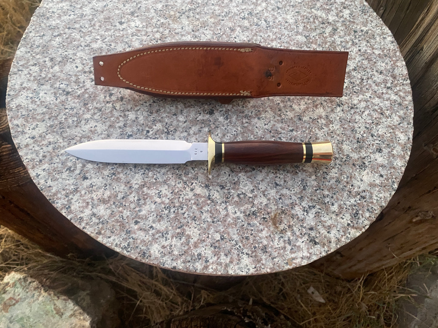 Ralph Bone 319 Dagger Sheath Knife