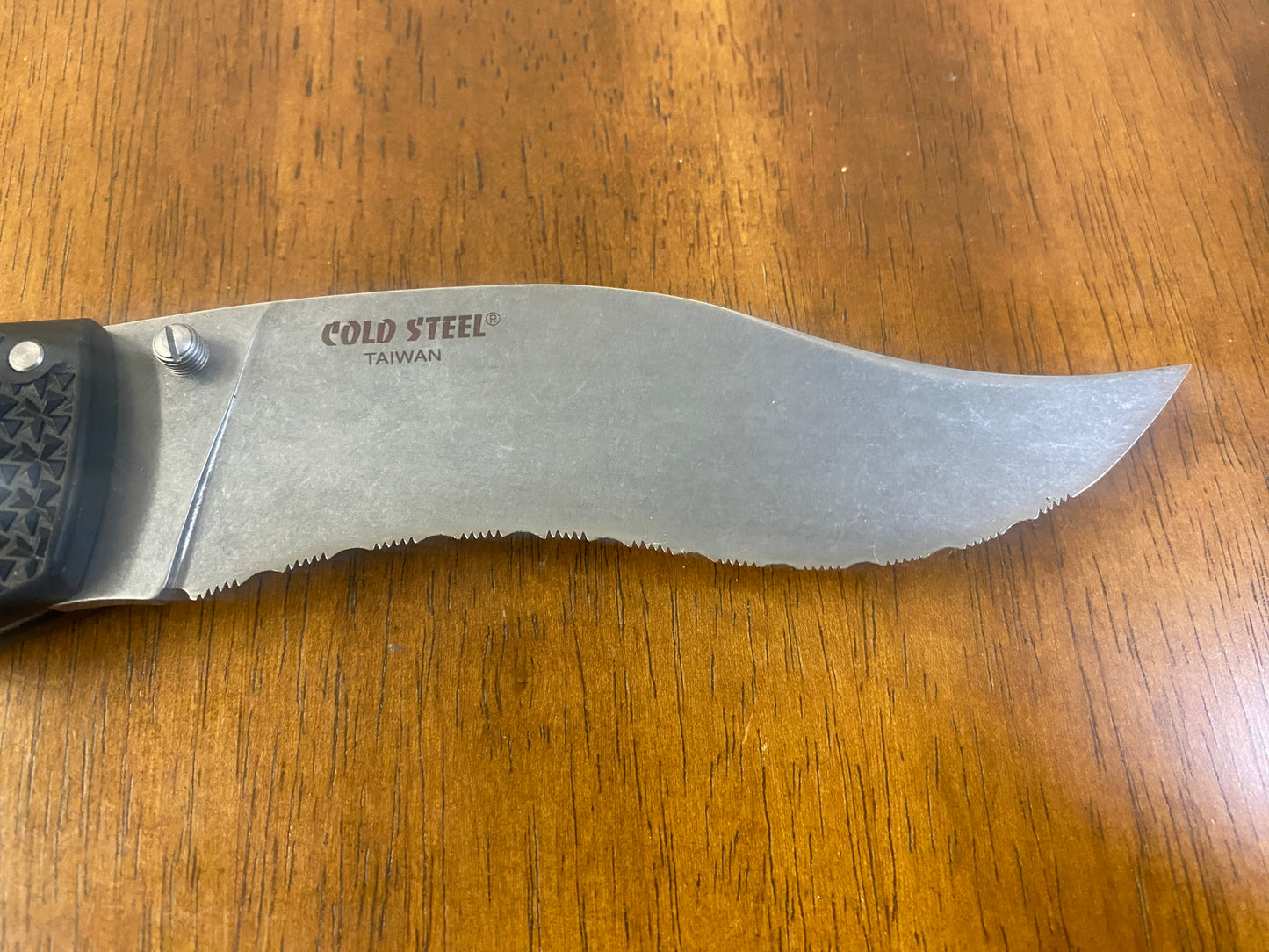 Cold Steel Voyager XL pocket knife