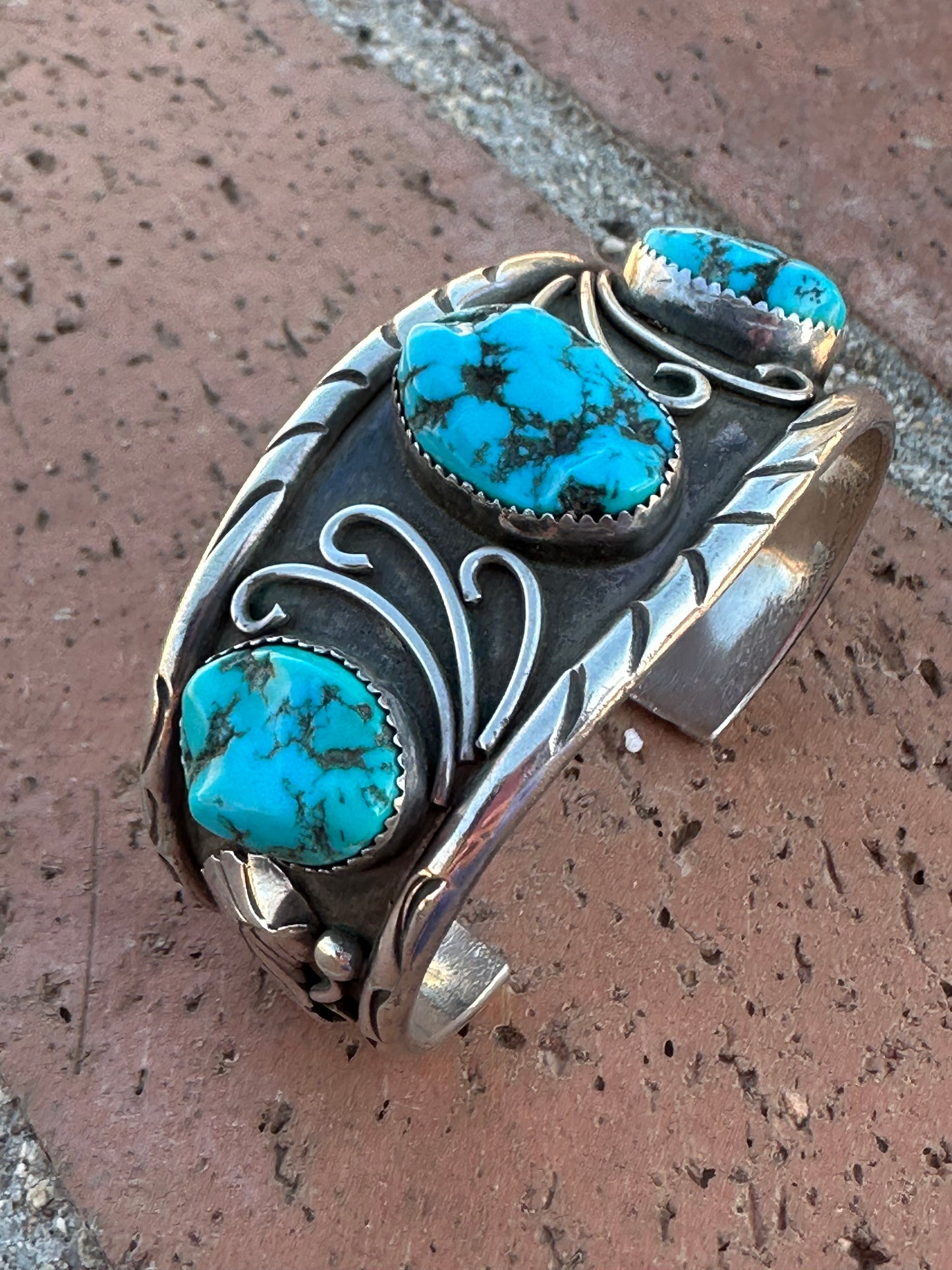 Estate Collection Old Pawn Navajo Sterling Silver & Natural Kingman Turquoise Cuff Bracelet