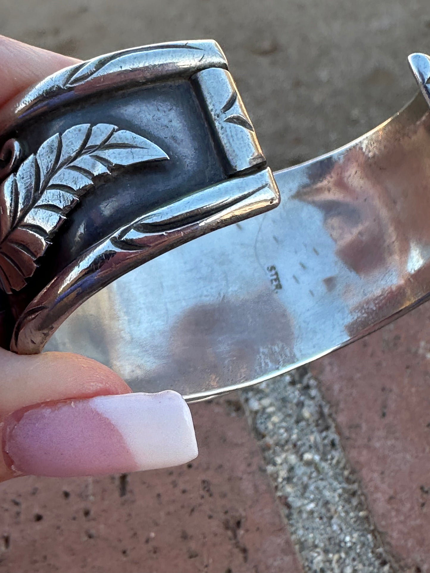 Estate Collection Old Pawn Navajo Sterling Silver & Natural Kingman Turquoise Cuff Bracelet