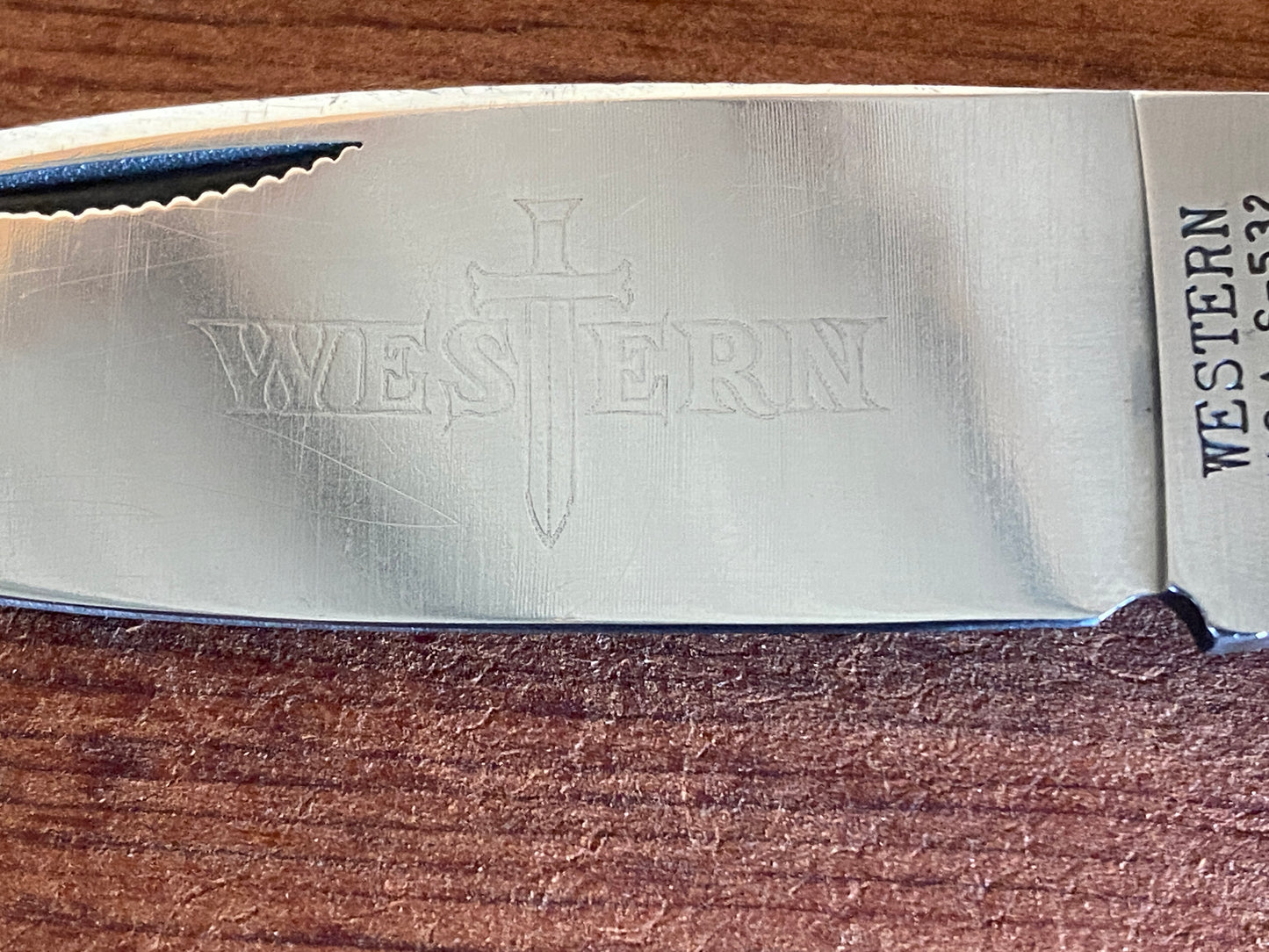 Western S-532 Pocket Knife