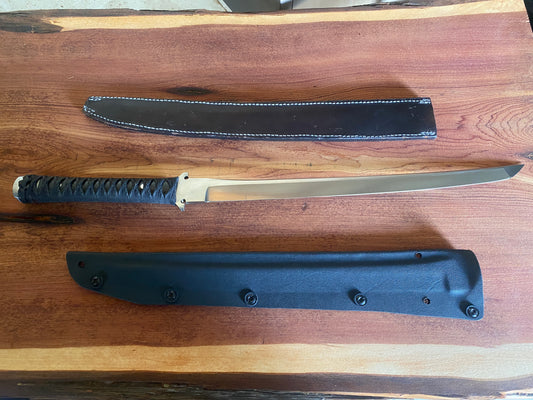 Chisum short sword