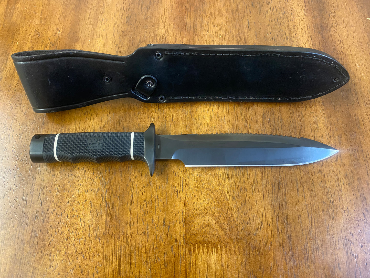 Sog Demo Sheath Knife