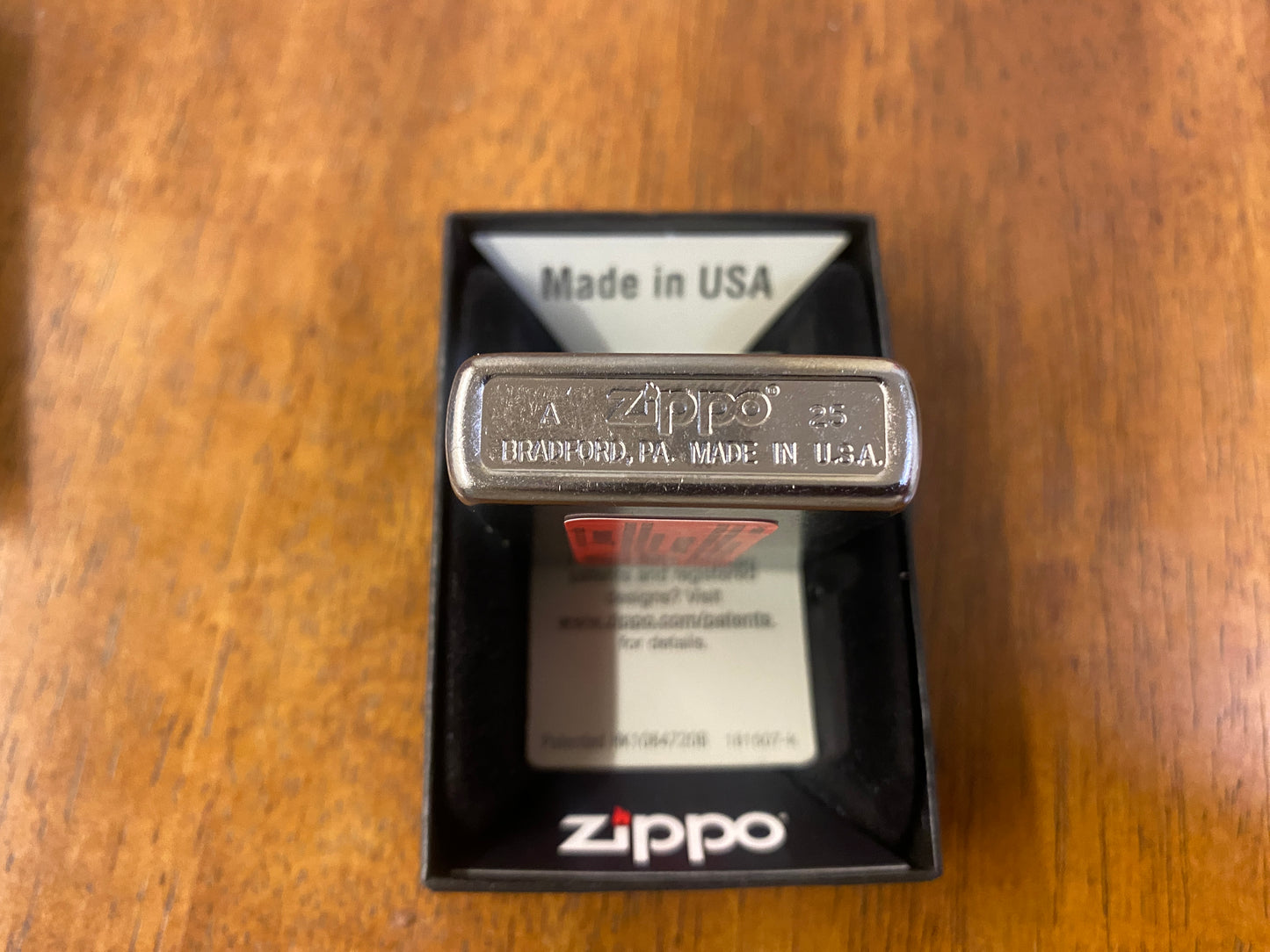ZIppo Sticks & Stones Lighter