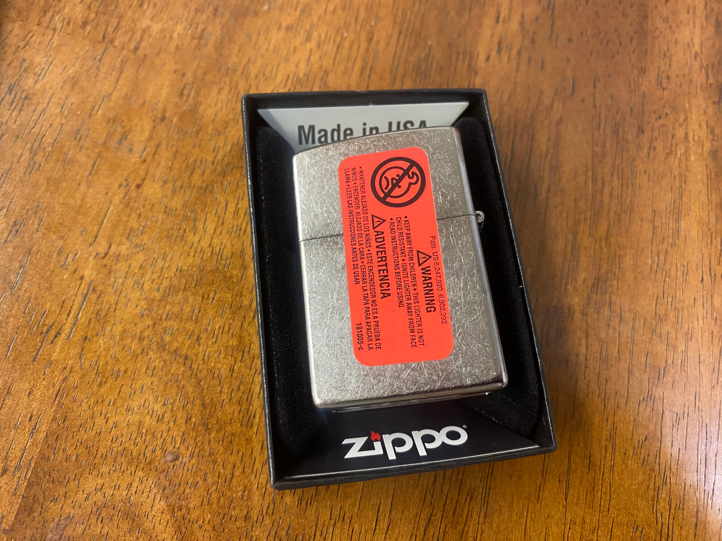 ZIppo Sticks & Stones Lighter