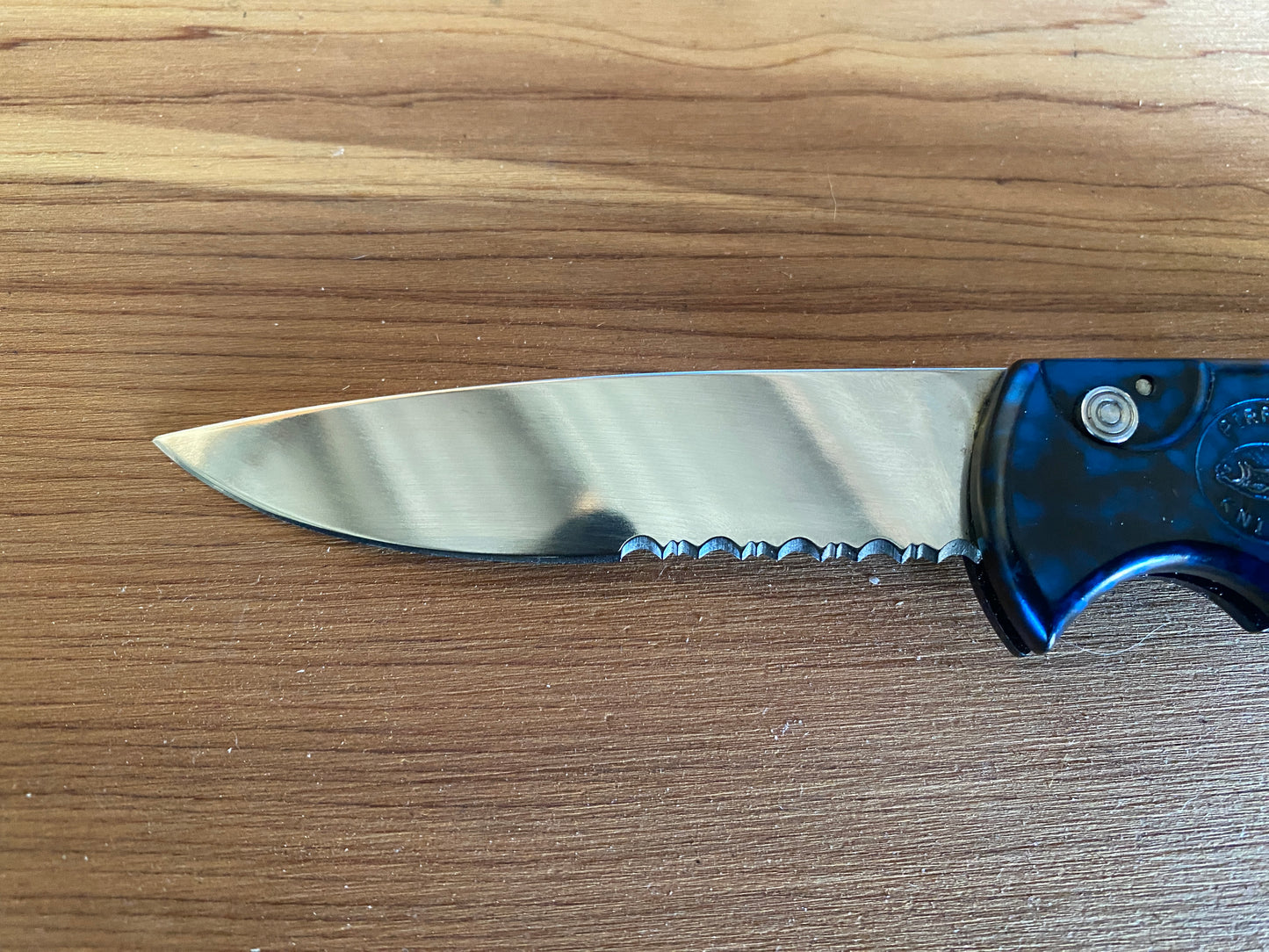 Piranha knife Co P-1 Automatic pocket knife