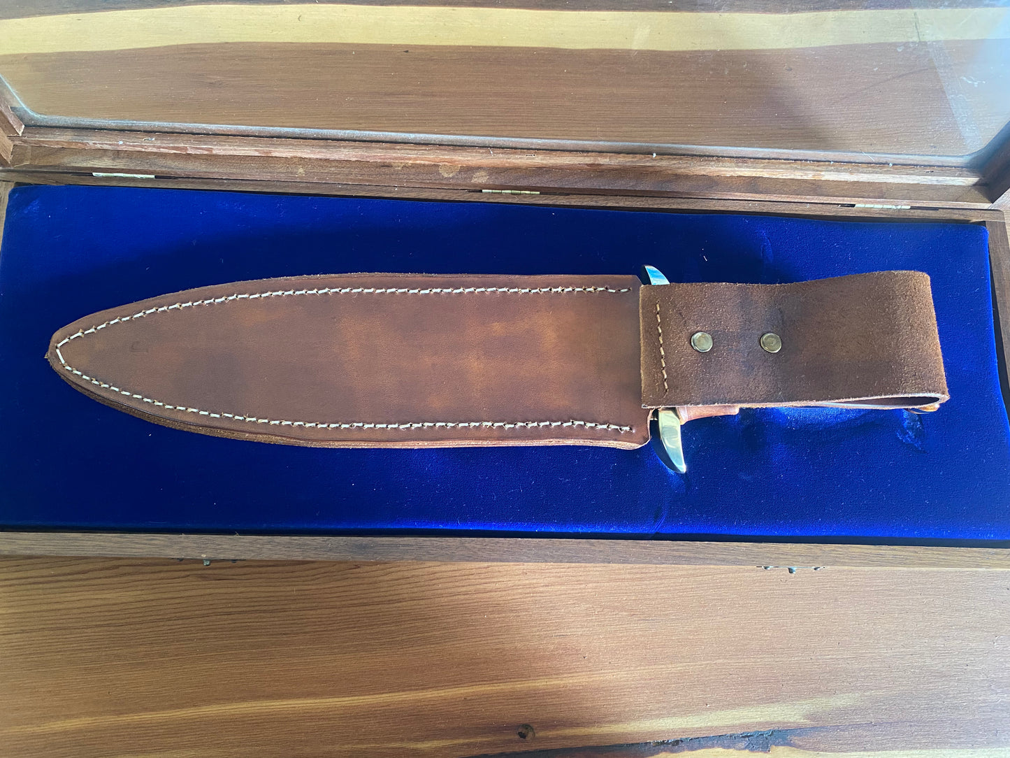 Buck Custom Harley-Davidson 85th Anniversary Bowie Knife Number 1751/3000.