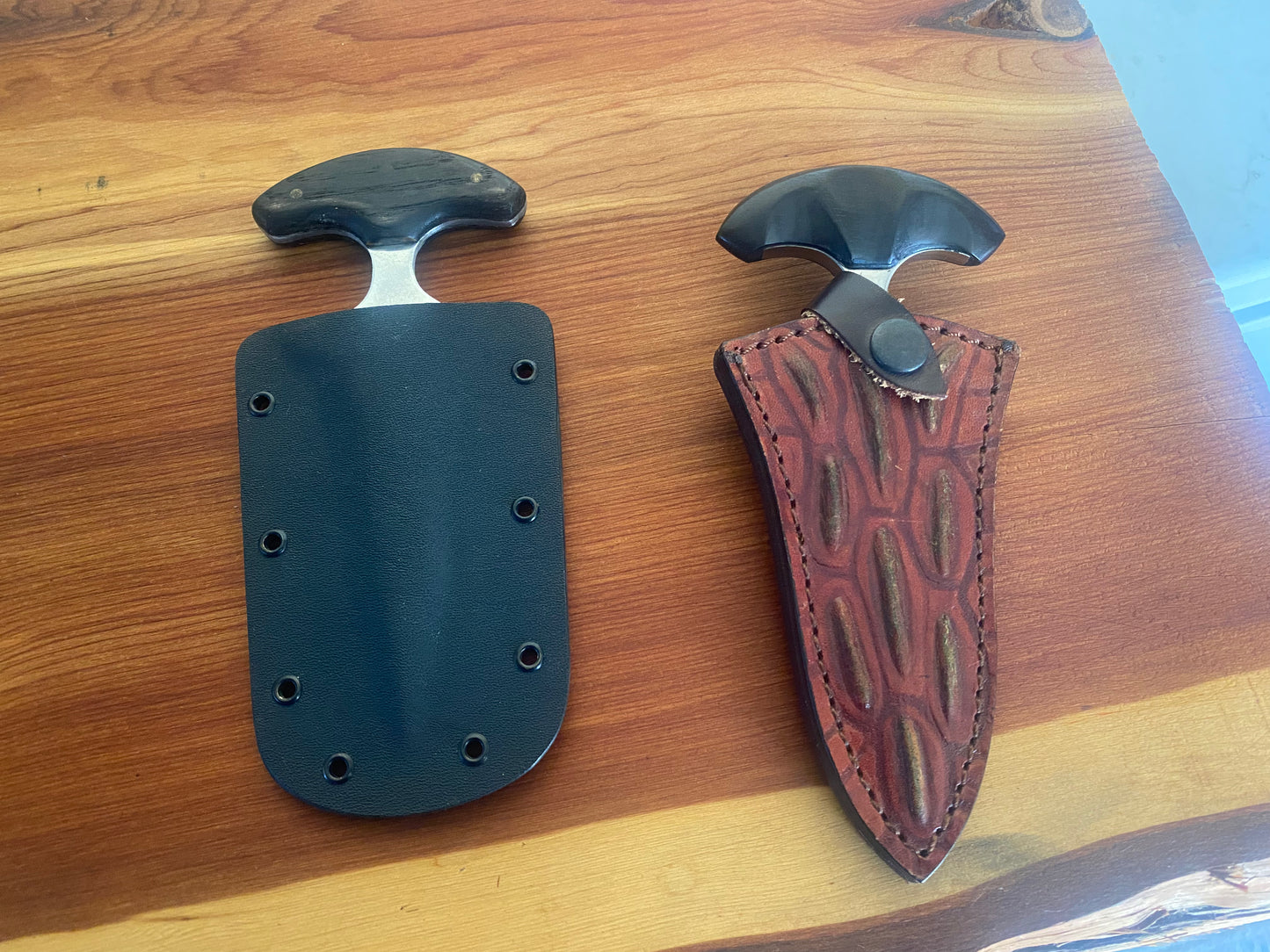 Down Under Bush Dagger and trainer