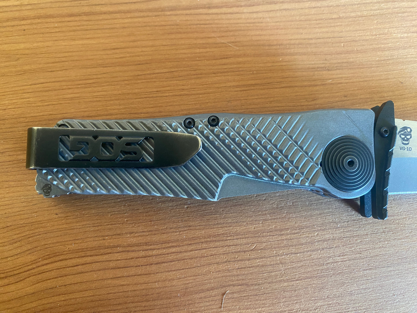 Sog Quake Spring Assisted Pocket Knife