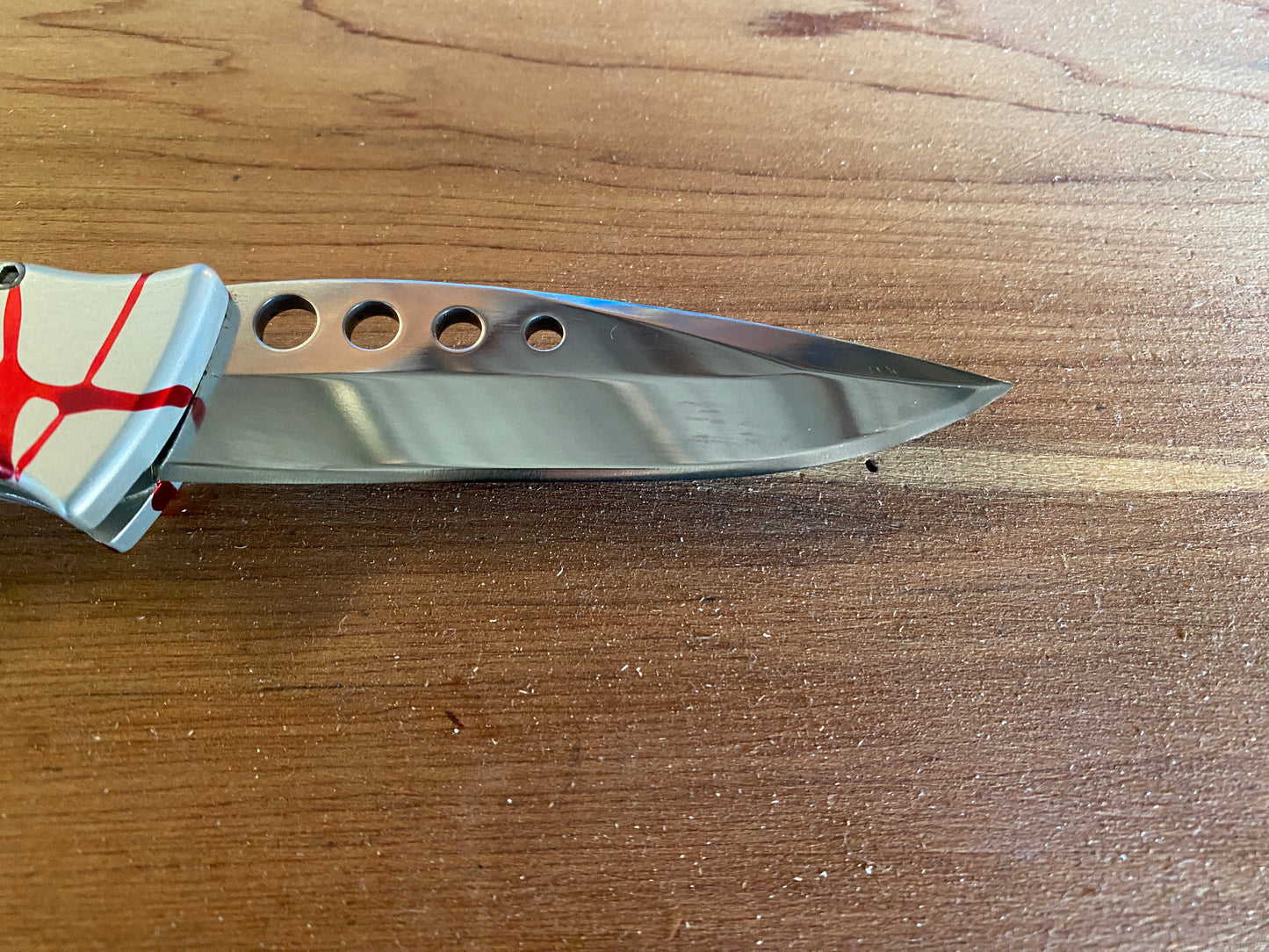 Piranha Amazon Automatic pocket knife