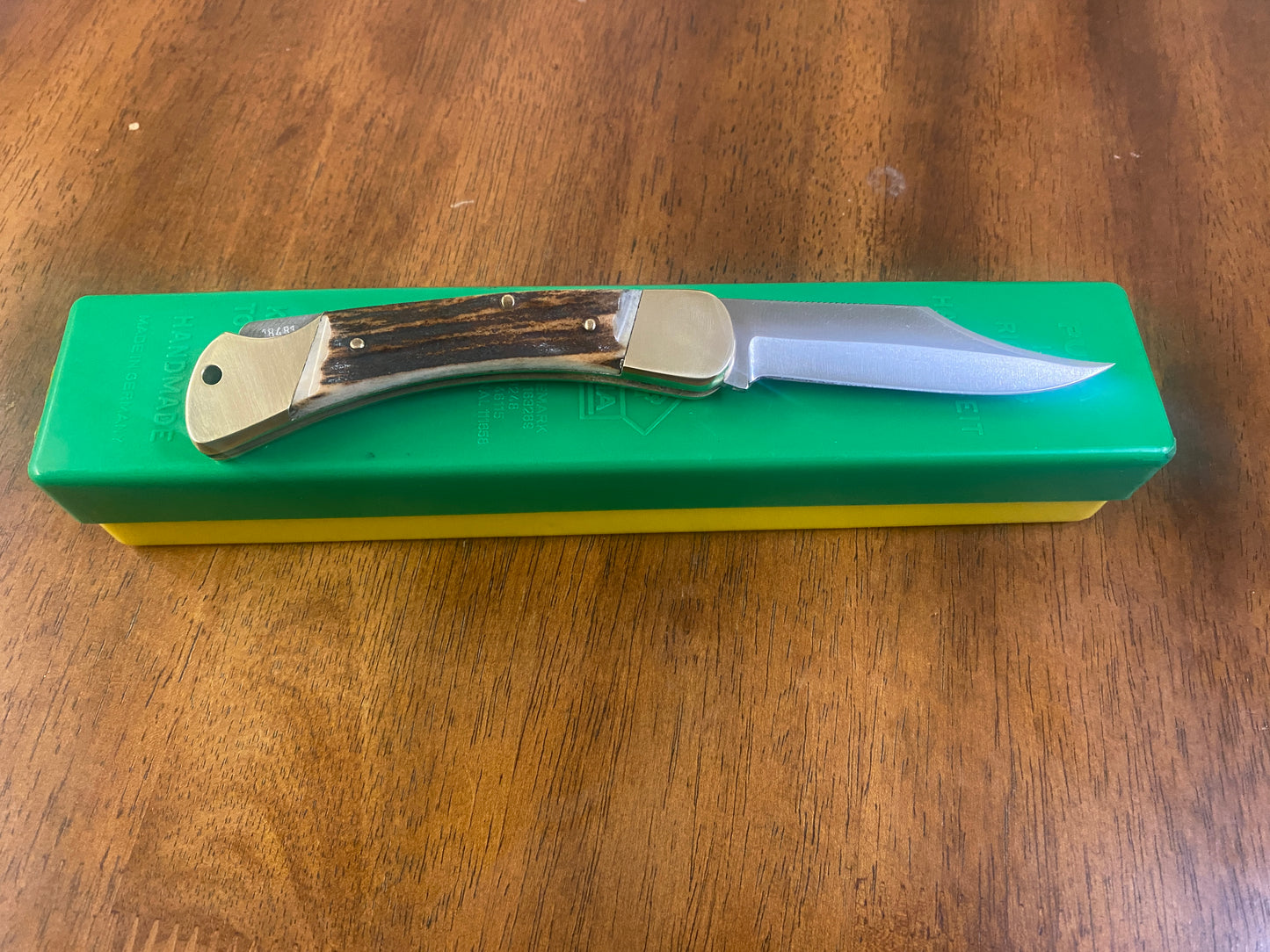 1981 905 Puma Duke Pocket Knife