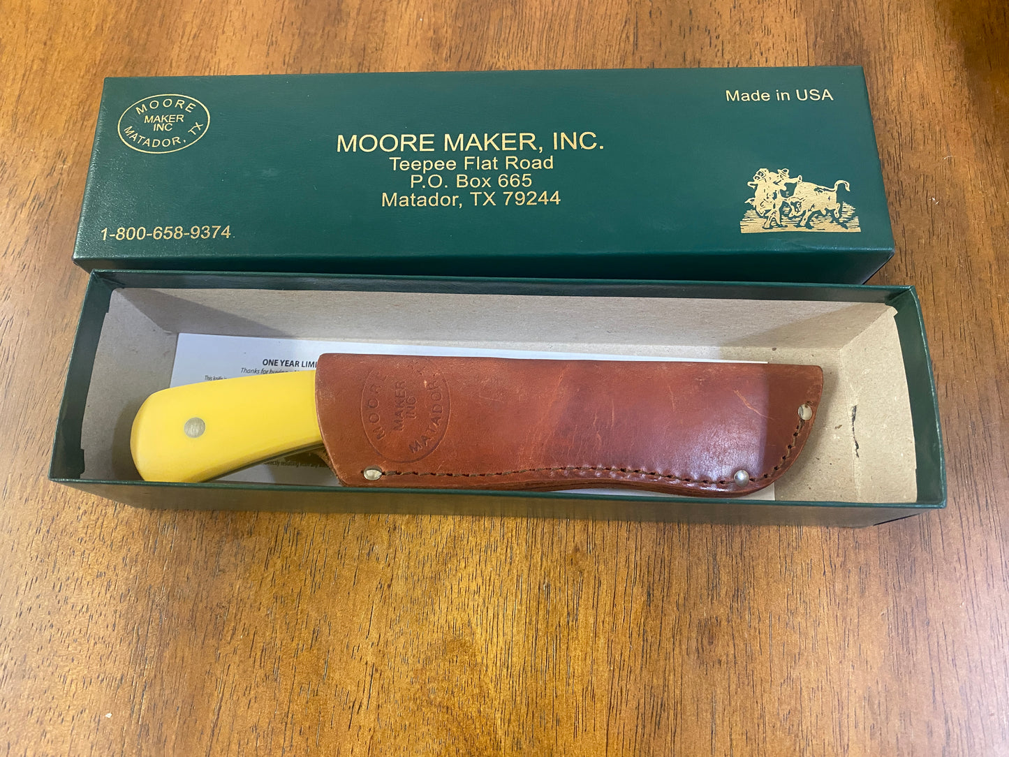 Moore 3101GH Yellow Delrin Gut Hook Sheath knife