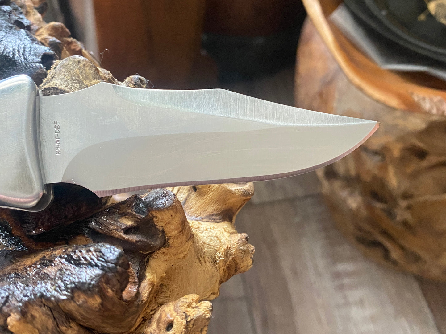 Sog Tomcat Pocket Knife