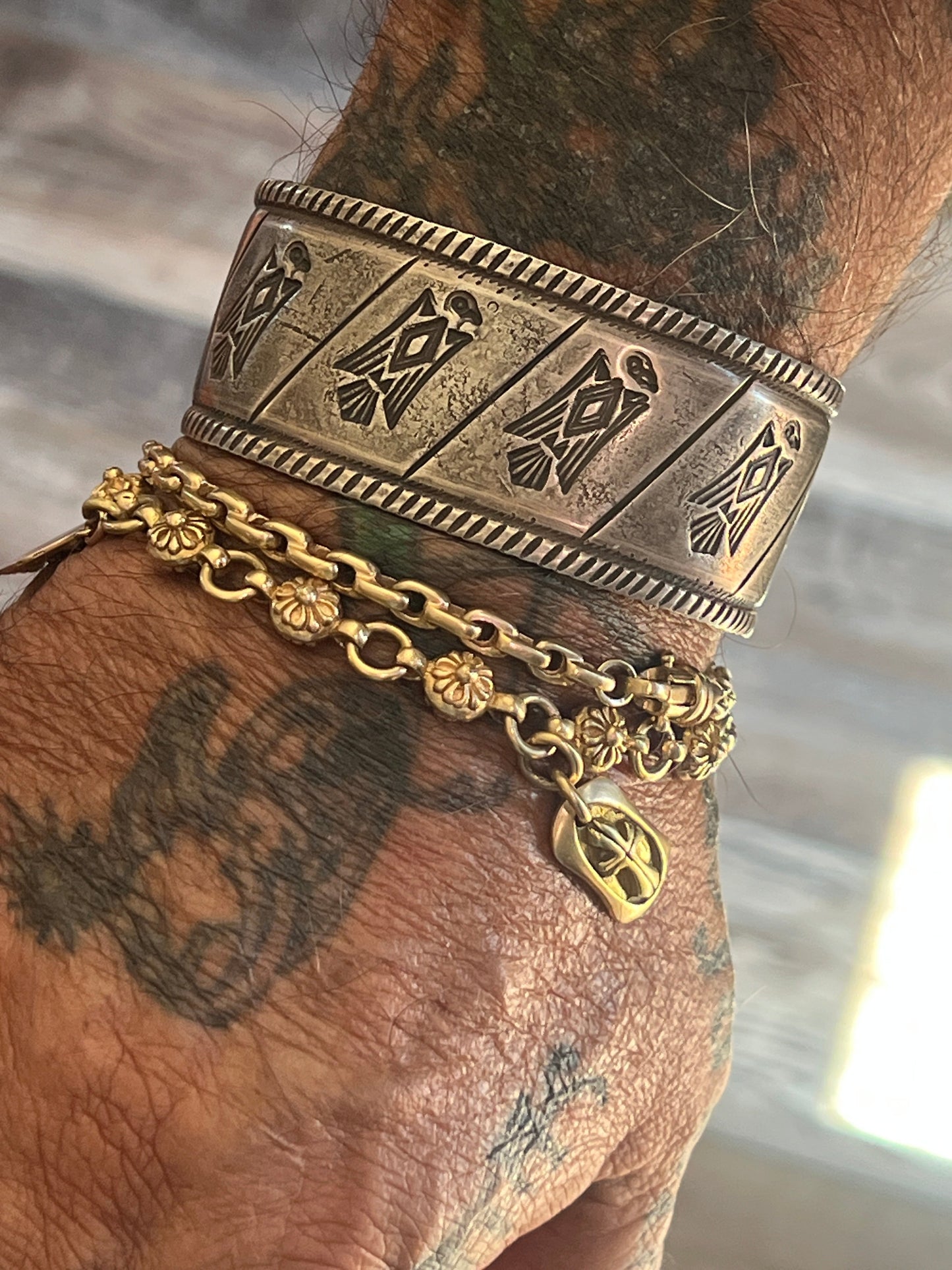 Hand Forged Old Pawn Sterling Silver Ingot Cuff Bracelet by Santa Fe Artist, Buffalo: The Birds