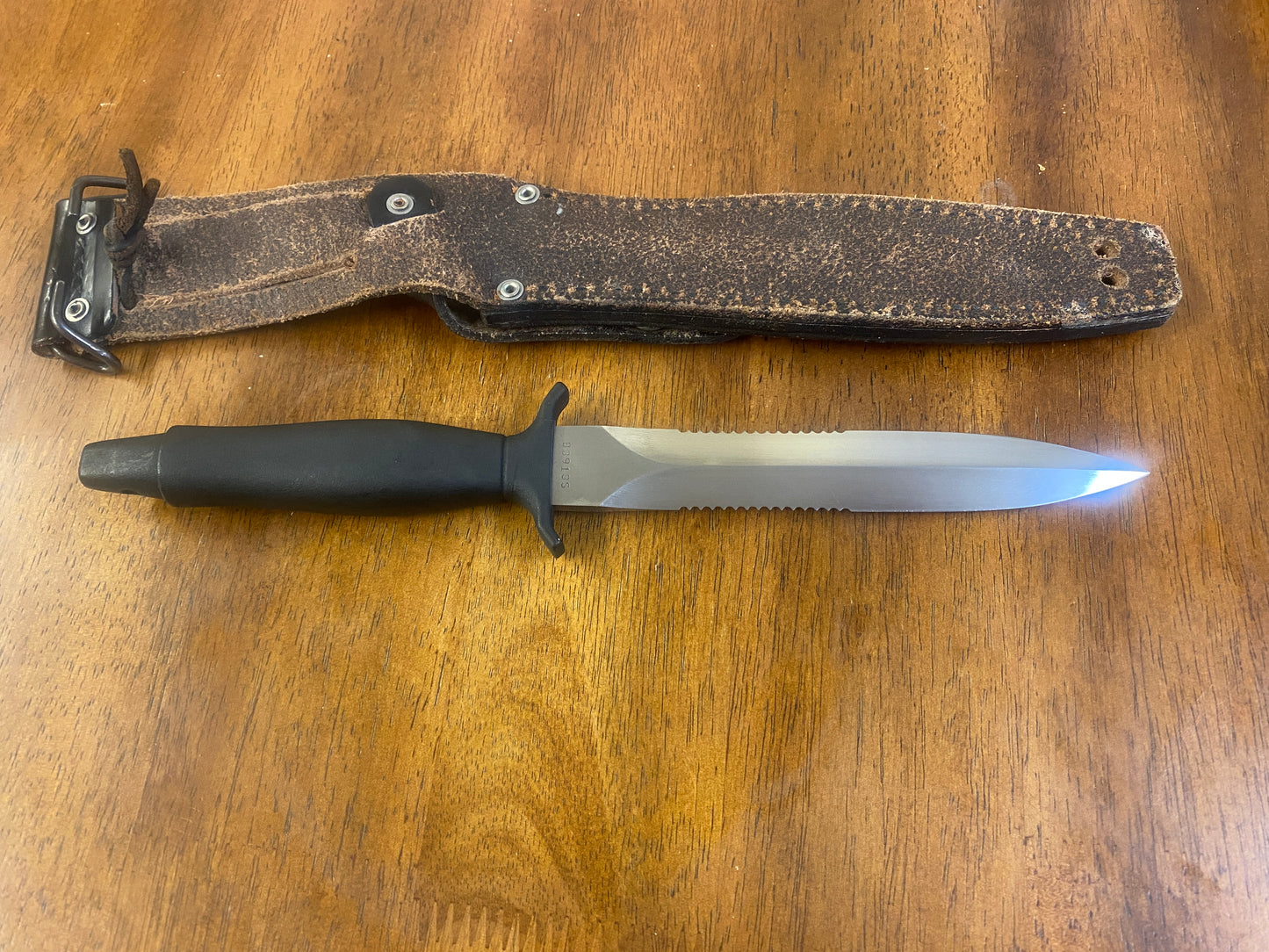 Gerber Mark II Dagger Sheath Knife