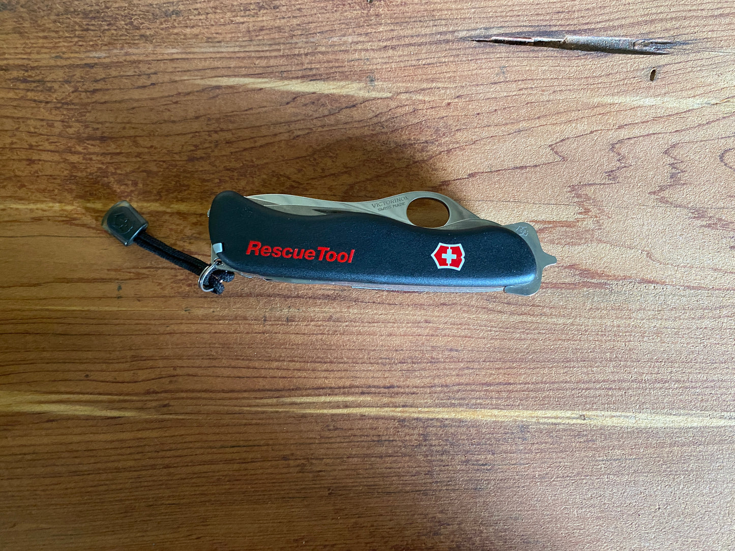 Victorinox Swiss Army Rescue Tool Pocket Knife