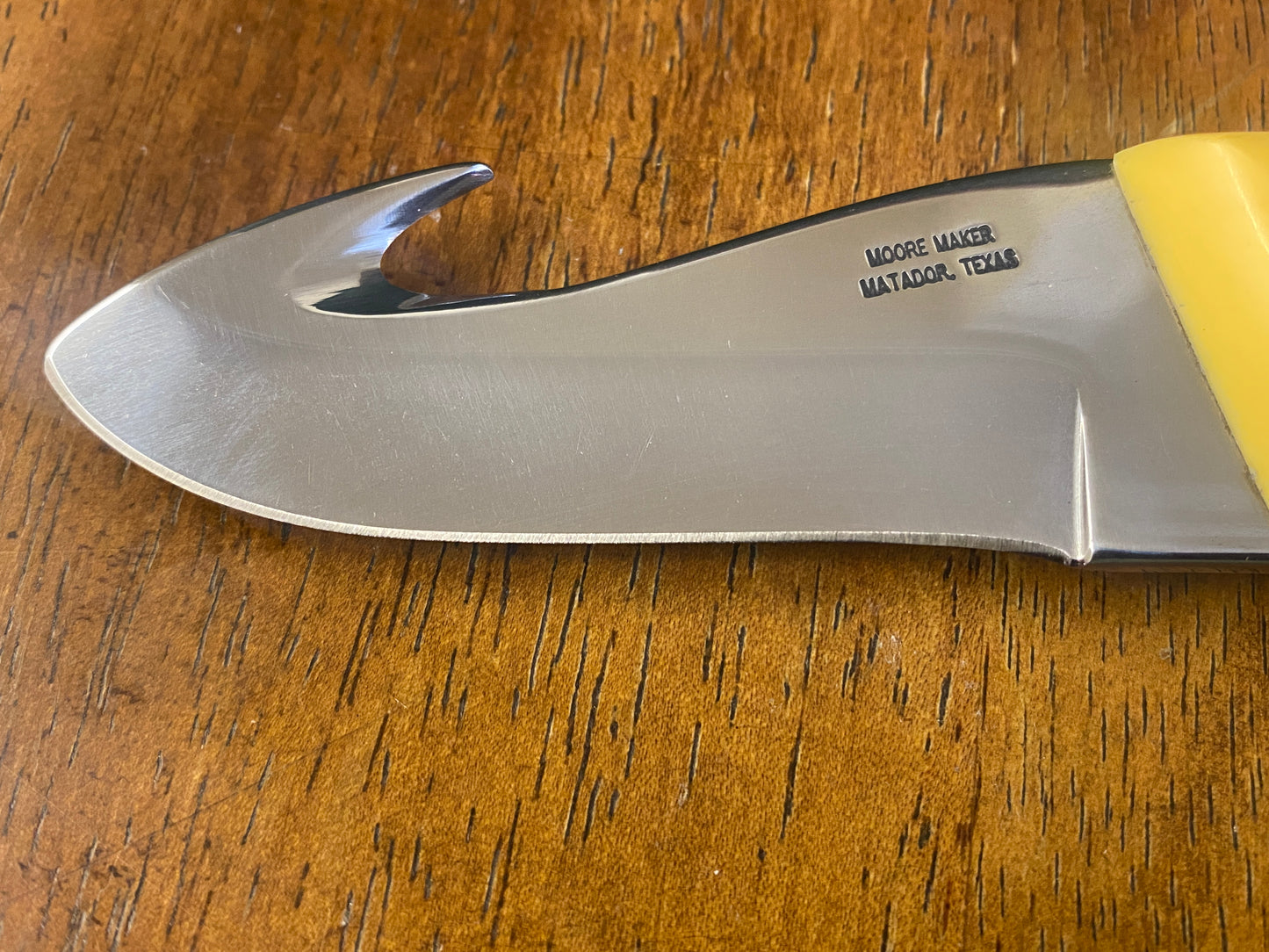 Moore 3101GH Yellow Delrin Gut Hook Sheath knife