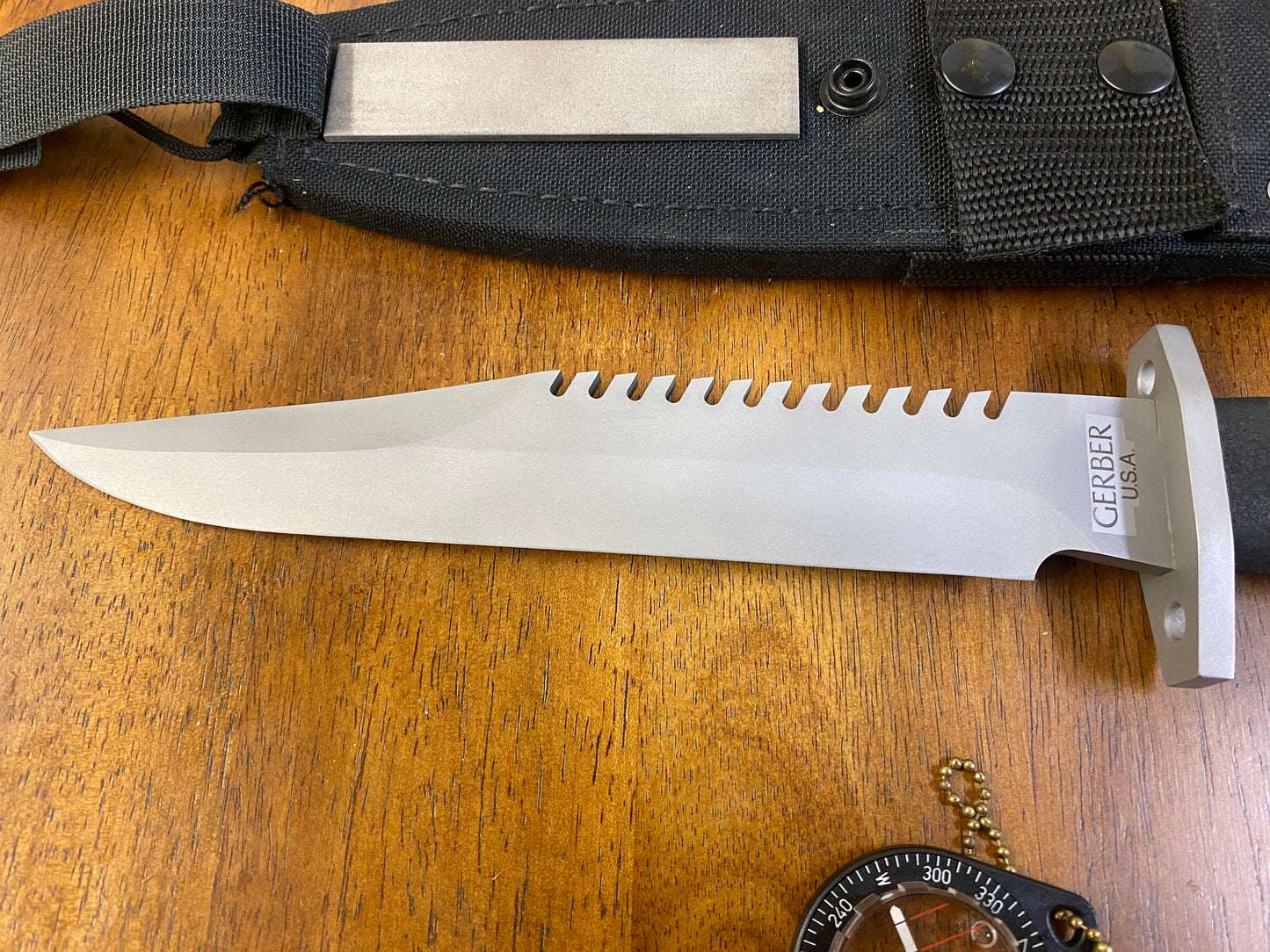 GERBER BMF SHEATH KNIFE