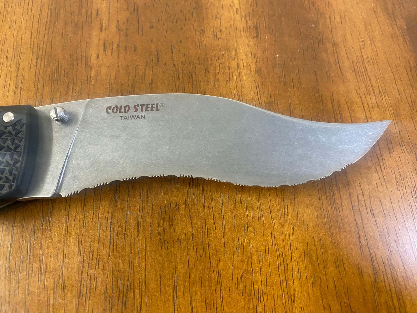 Cold Steel Voyager  XL pocket knife