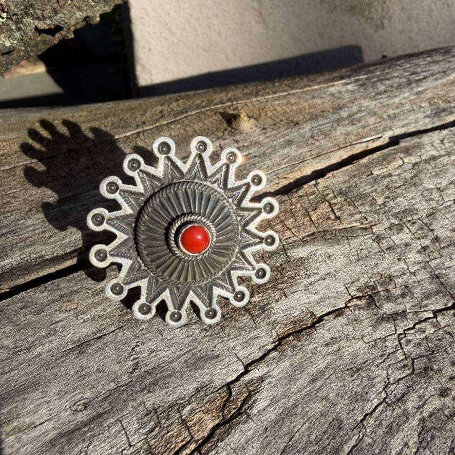 Navajo Sterling Silver Mediterranean Coral Sunburst Ring Signed by Leon Martinez