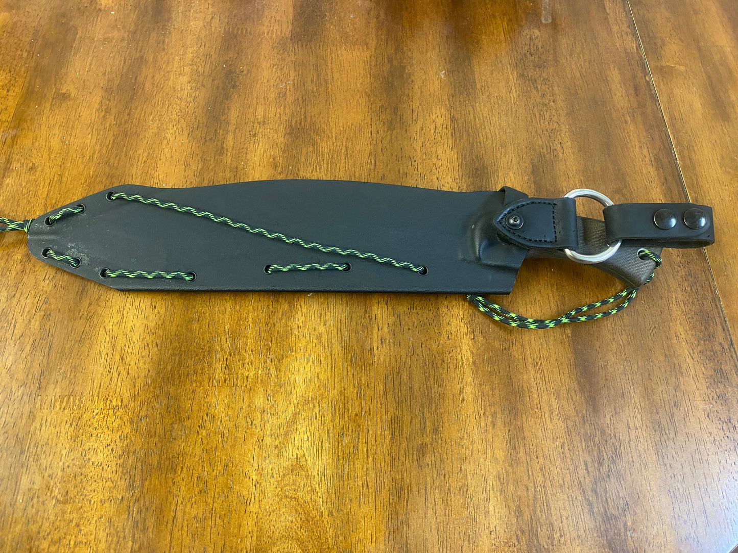Tops A-Klub machete