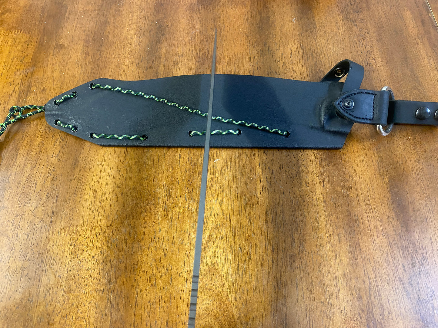 Tops A-Klub machete