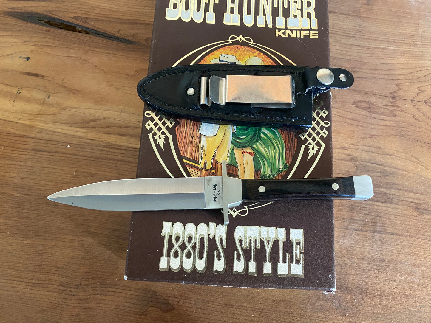 Case xx ss six dot Boot Hunter knife