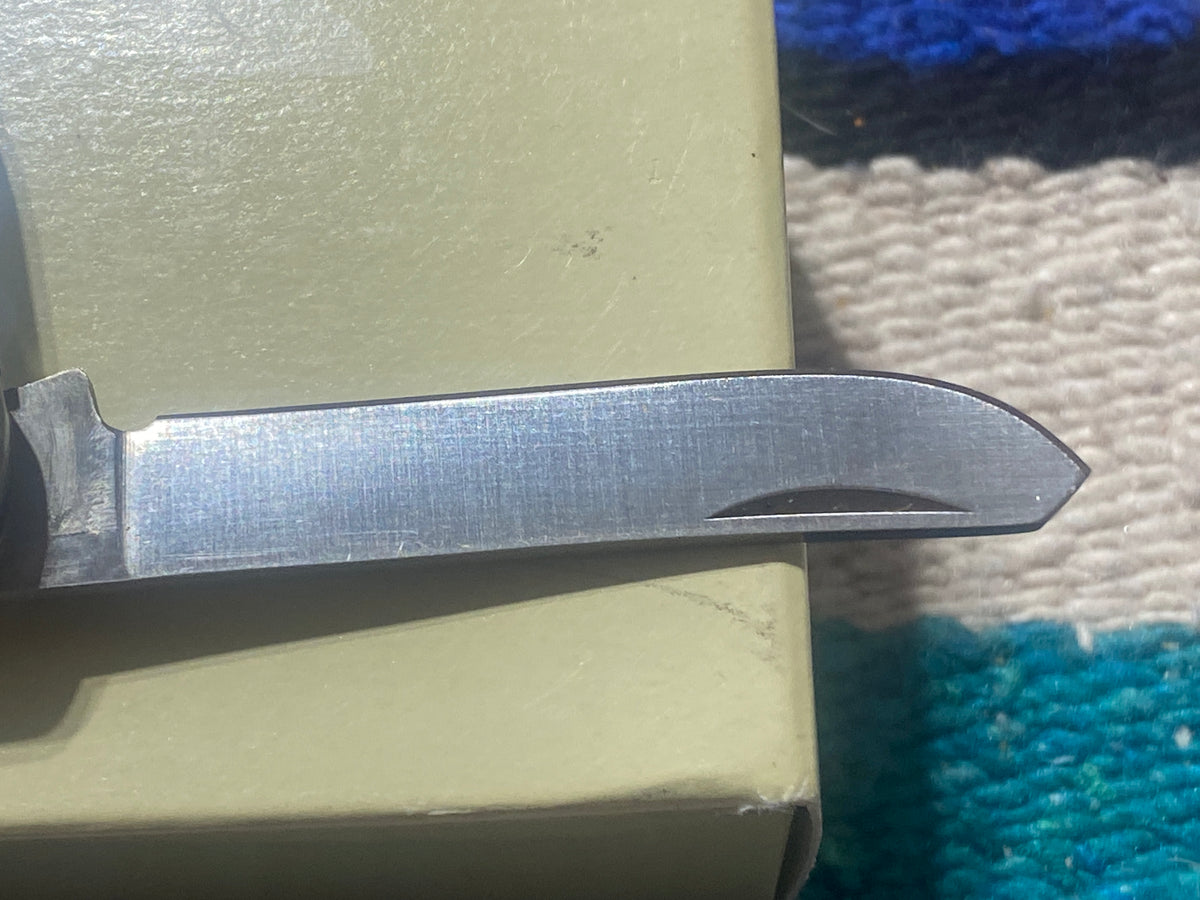 Browning 520 Sambar Stag Trapper Pocket Knife