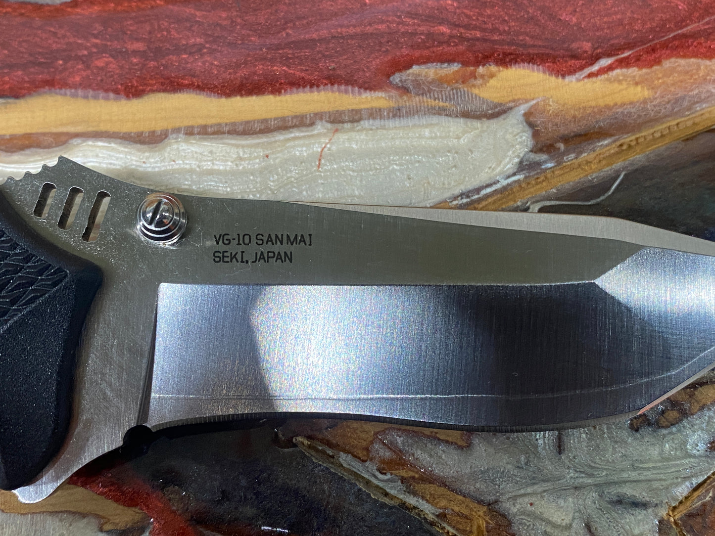 Sog Vulcan Pocket Knife