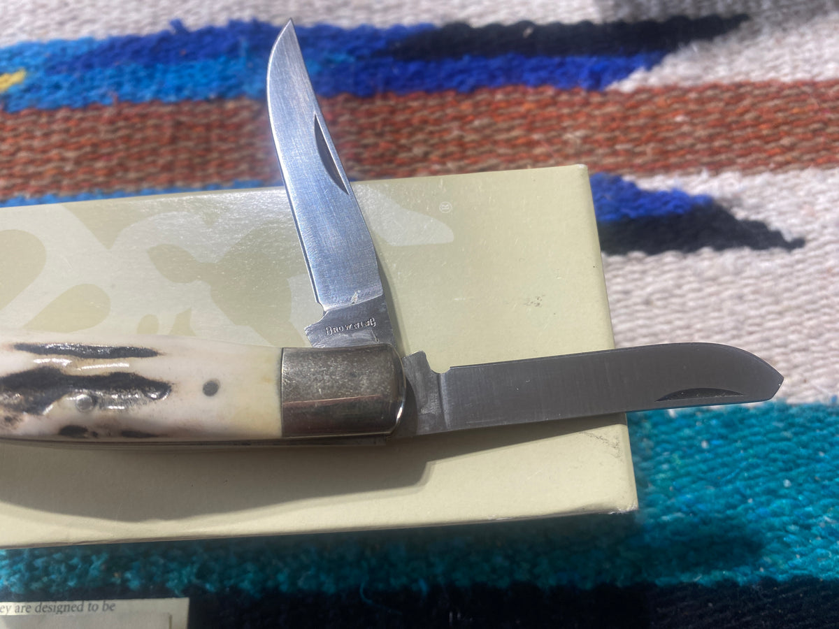 Browning 520 Sambar Stag Trapper Pocket Knife
