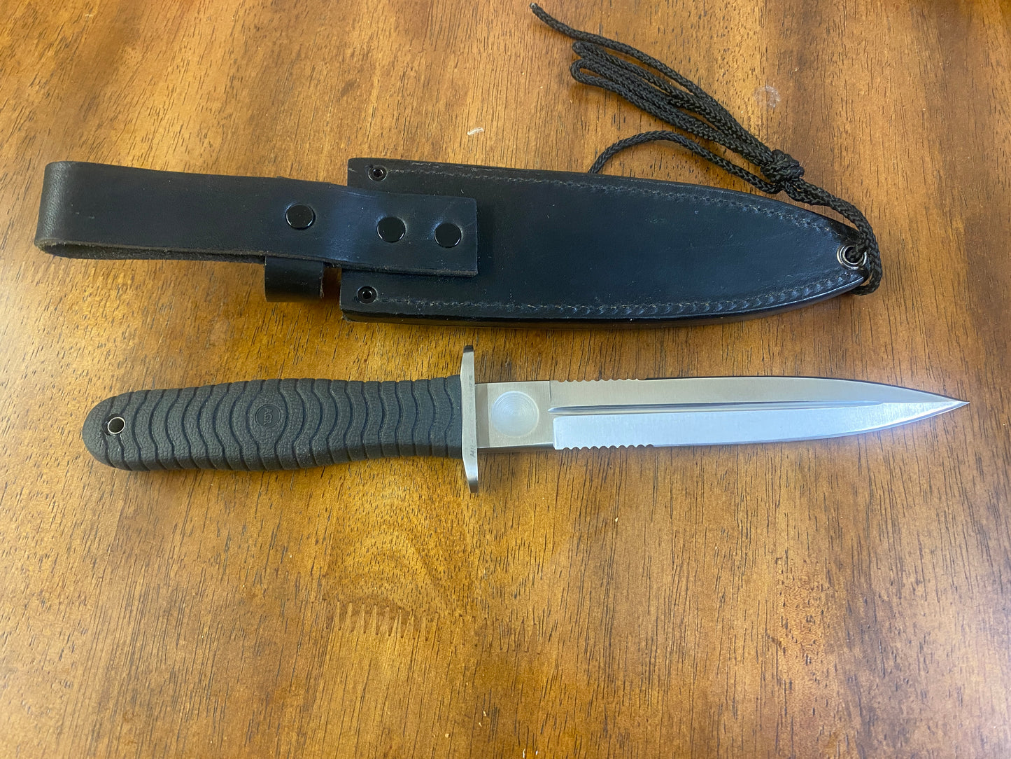 A.G. Russell Combat Dagger Sheath Knife