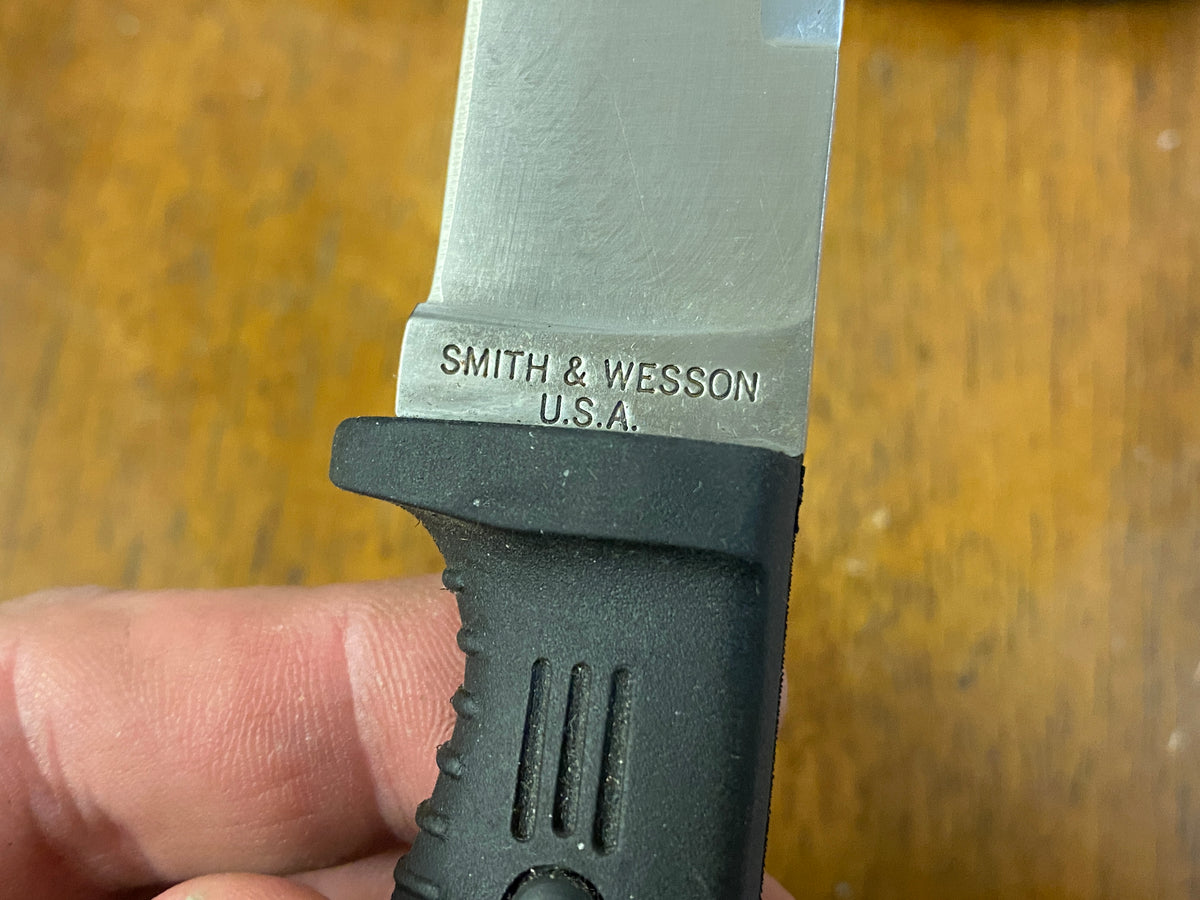 Smith&Wesson First Production Run Model SW630 Sheath knife