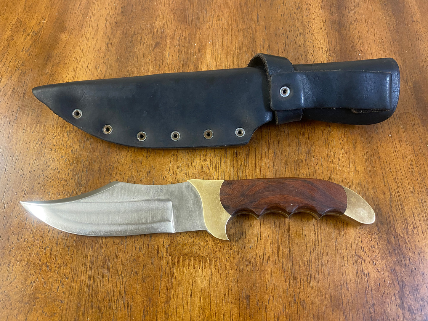 Vintage Rigid R-19 Razorback Sheath Knife