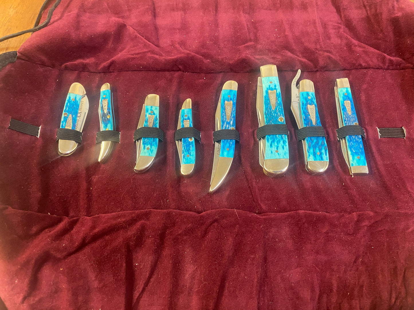 Case Limited XX Edition 8 Pocket knife set.