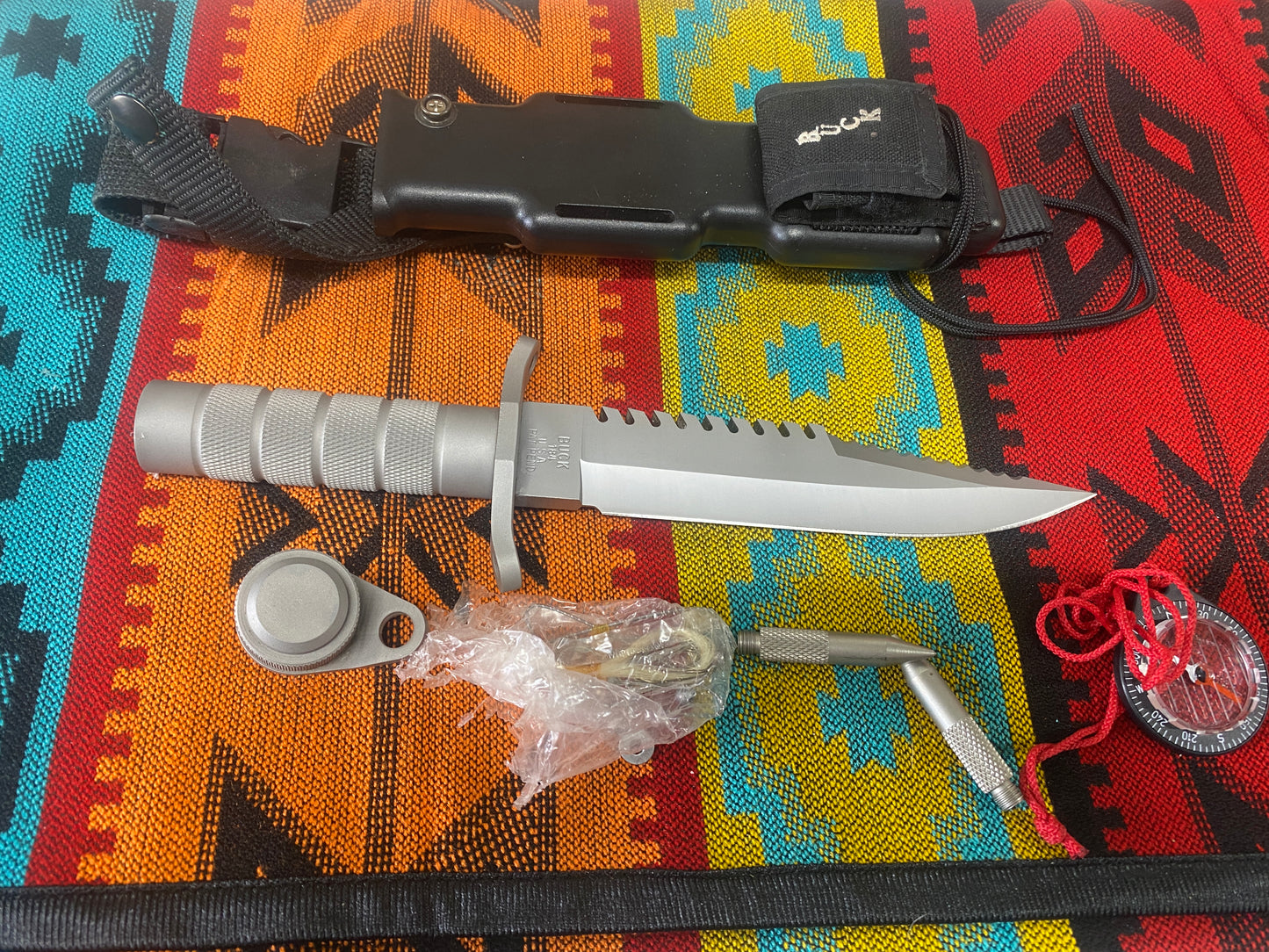 Buck 184 Buckmaster Sheath Knife