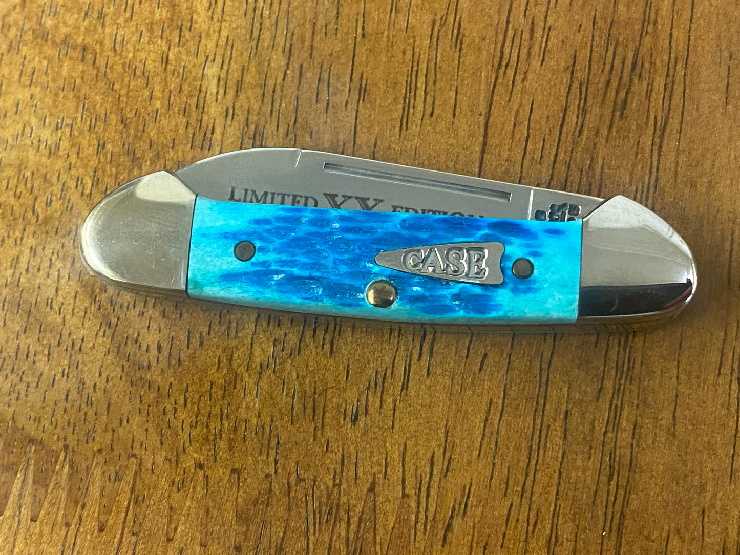 Case Limited XX Edition 8 Pocket knife set.