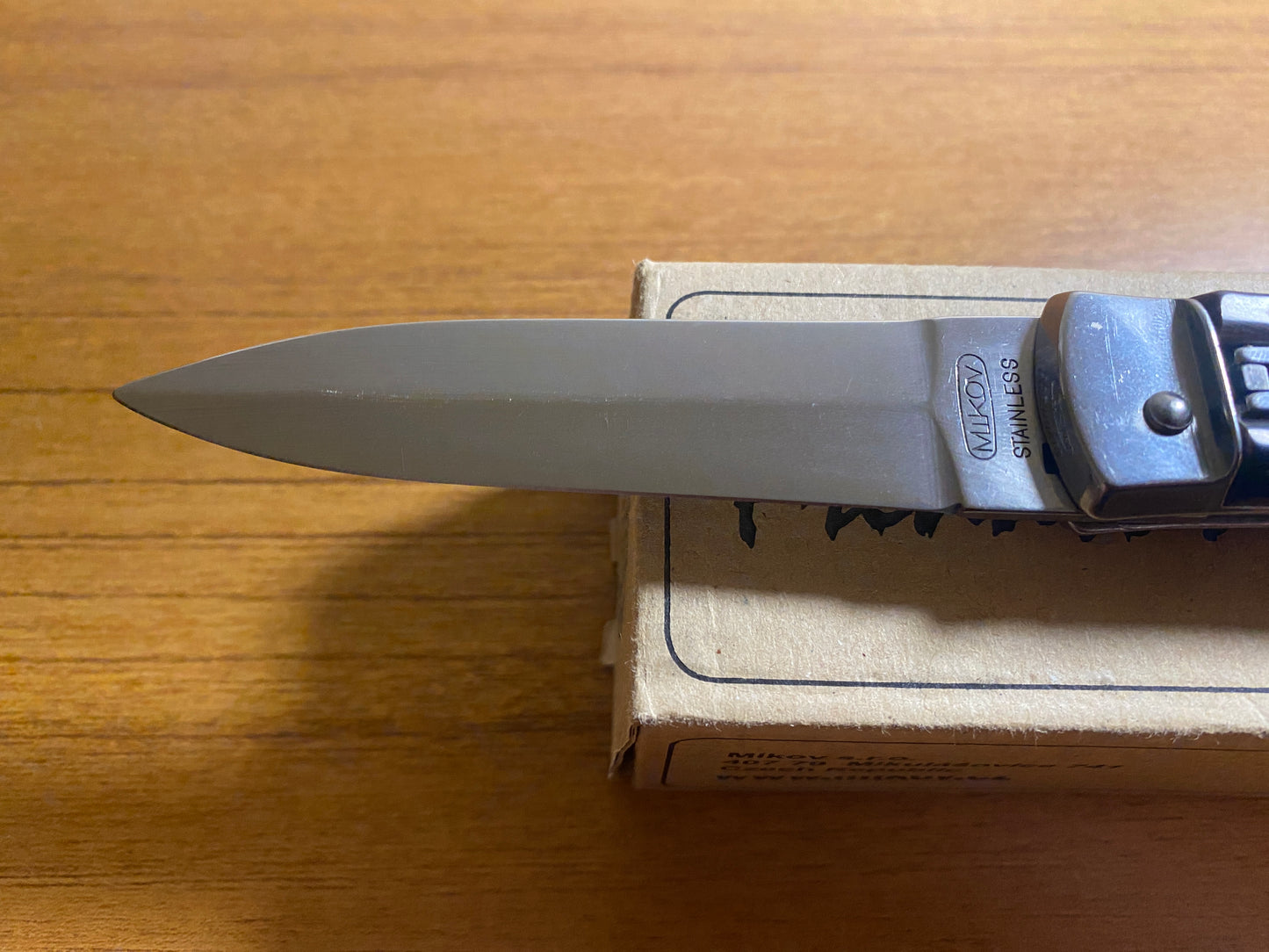 Mikov Predator automatic pocket knife