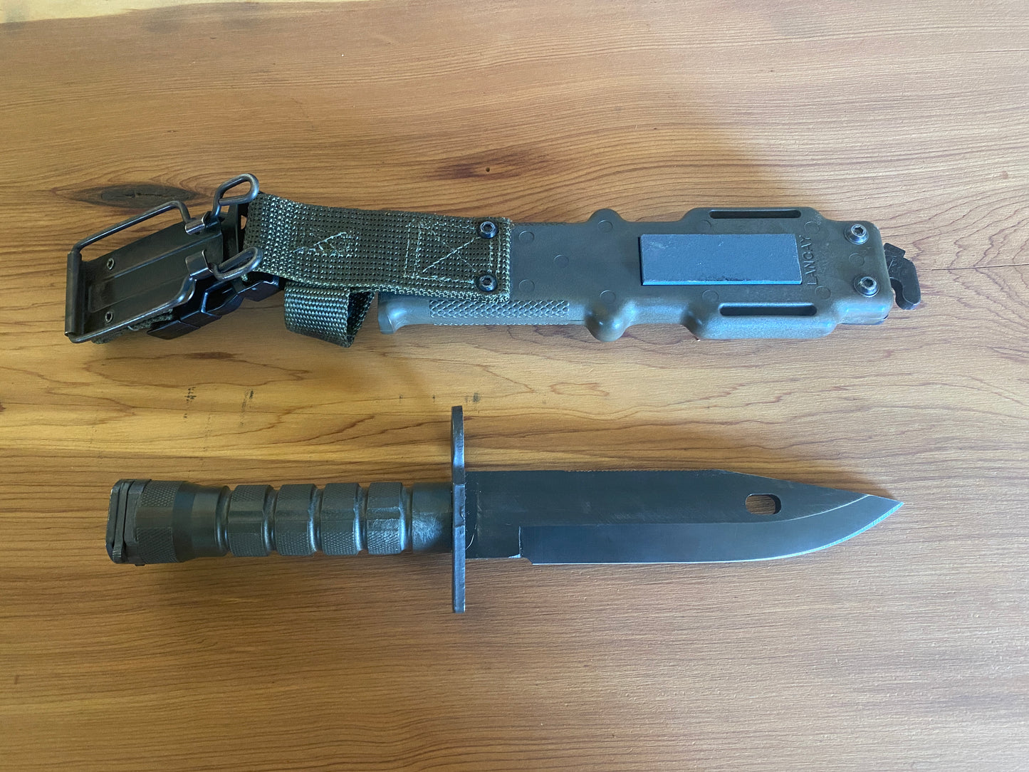 M9 Lan-Cay Sheath Knife
