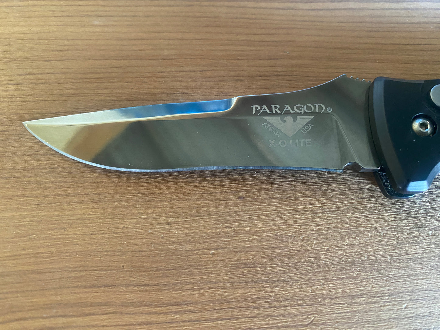 Paragon X-O Lite Automatic Pocket Knife